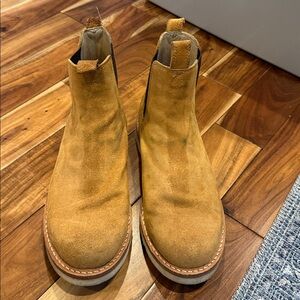 Rogue Territory Chelsea Boots